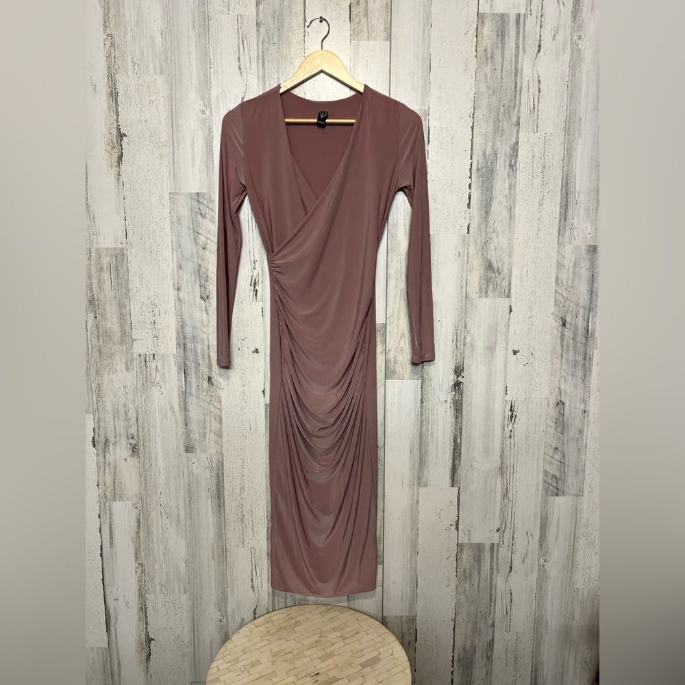 Windsor Ruched Faux Wrap Maxi Dress Womens Small Mauve Purple Long Sleeve Bodyco